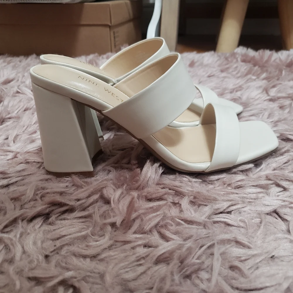 Nine West Block Heel Slip Ons - Picture 10 of 10